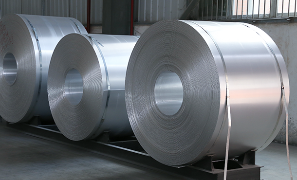 PE-beschichtete Aluminiumspule